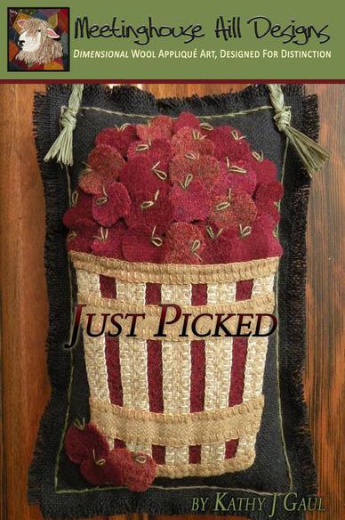 Cardinal Amour Wool Applique Kit